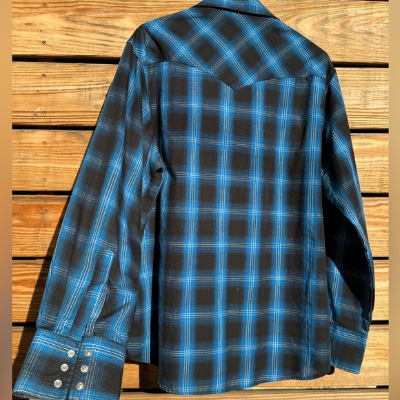 Wrangler Pearl snap Western style Plaid Long sleeve shirt - Picture 6 of 6